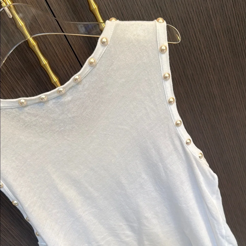 Generation Love pearl accents tank top in white 🤍